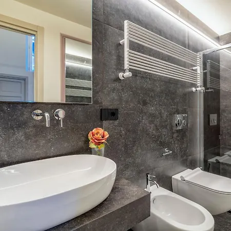Iconic Square Luxury Attic Tuscany Siena