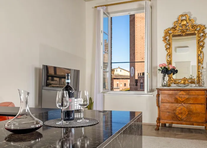 Iconic Square Luxury Attic Tuscany Lägenhet